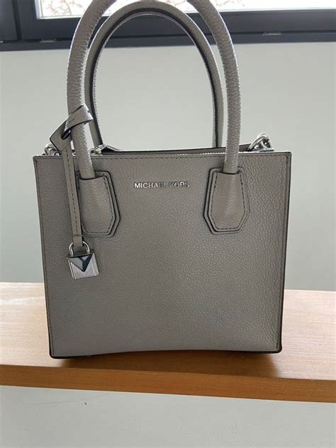 michael kors tasche grau gesteppt large
